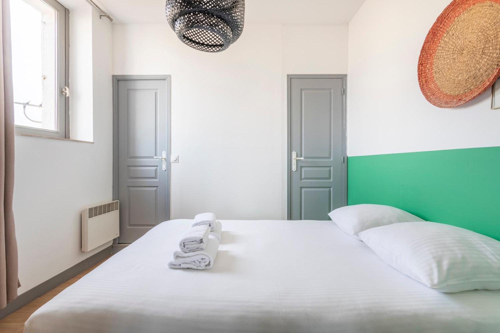 Les Cocons - 8 Appartements A 100M Du Vieux Port Marseille Exteriör bild